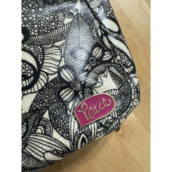 Sakroots Crossbody Black Spirit Lace Canvas Coated Bag Purse EUC - Picture 7 of 7